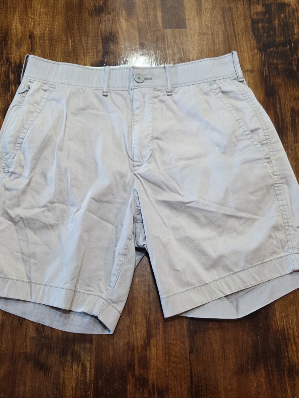 Abercrombie & Fitch A&F All Day Short Stretch Classic Fit Khaki Waist 28